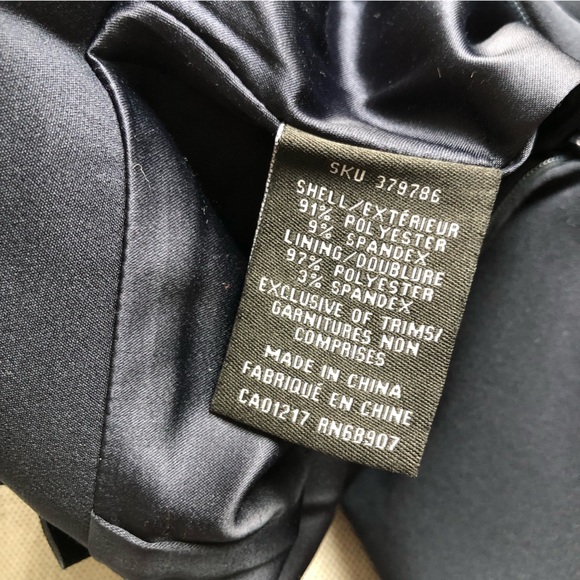 Le Chateau Navy Pencil Skirt NWOT - Picture 6 of 6